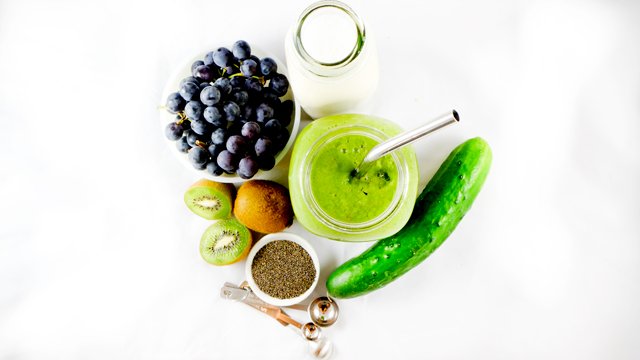 Green-Smoothie-Essentials